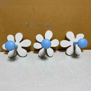 Flower hooks